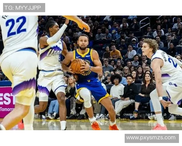 勇士与爵士激战在即谁能在这场篮球对决中笑到最后