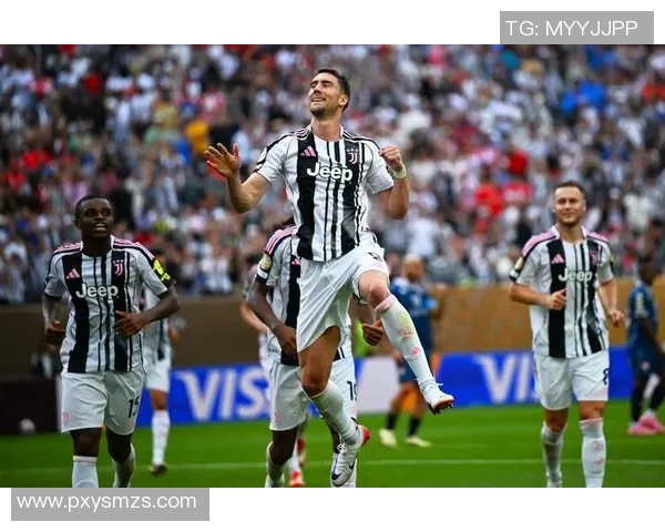 尤文图斯迎战全明星球队传奇对决再掀足球热潮