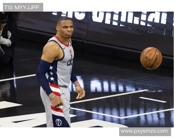 拉塞尔威斯布鲁克的篮球传奇与职业生涯的转折点分析